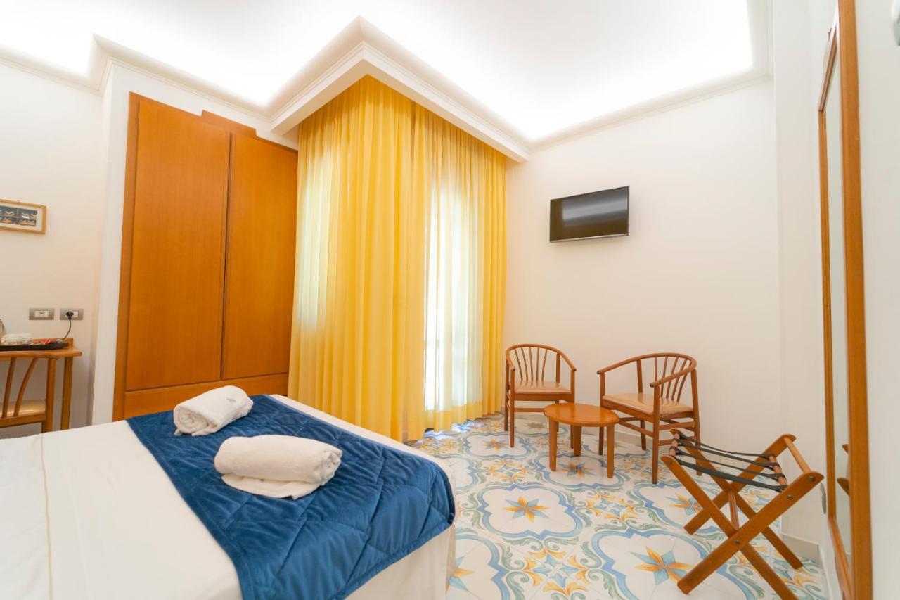 Hotel San Pietro Maiori Eksteriør bilde