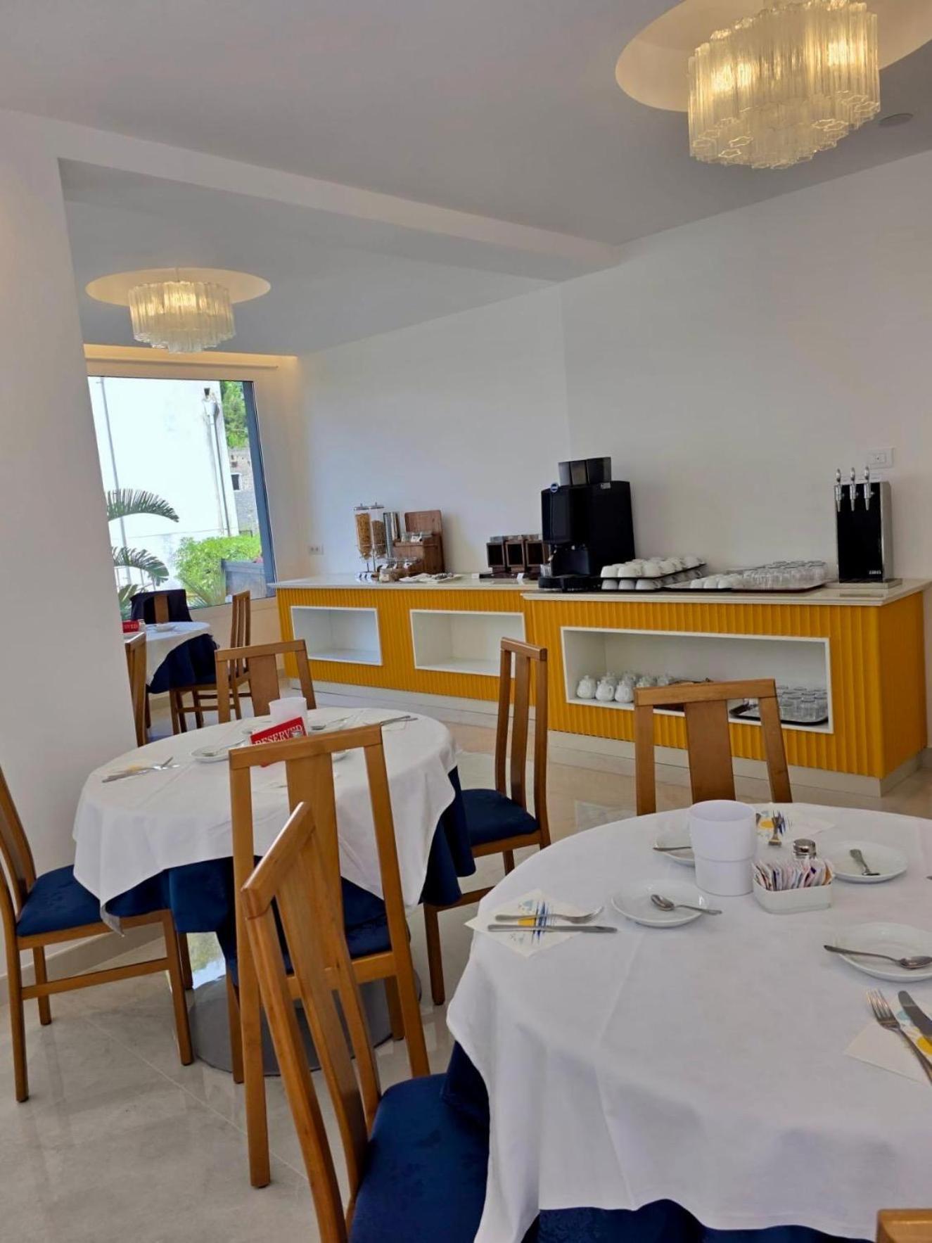 Hotel San Pietro Maiori Eksteriør bilde