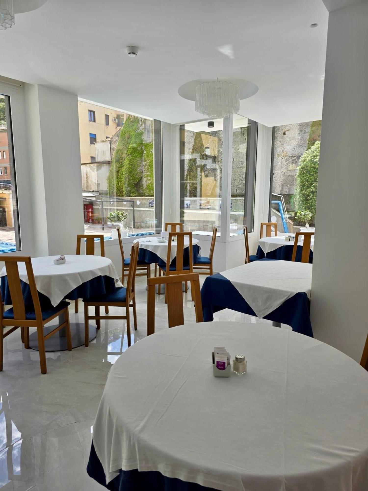 Hotel San Pietro Maiori Eksteriør bilde